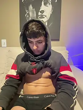 Snapshot of lian_fooxx chatting on 8, 4, 2026 lian fooxx online show from 8, 4, 2026