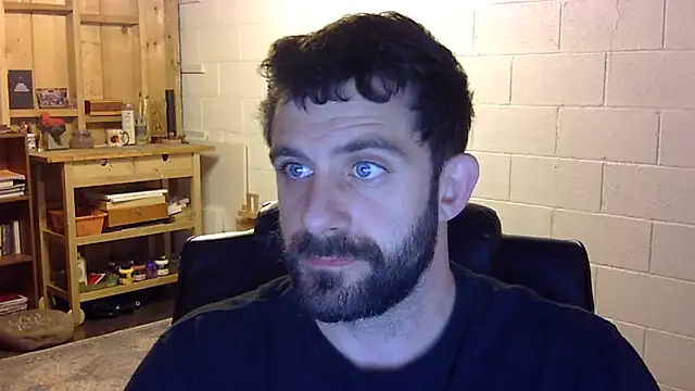Snapshot of TenFifty1050 chatting on 13, 1, 2026 TenFifty1050 online show from 13, 1, 2026