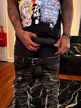 daddydarkskindikk online show from 12, 1, 2026