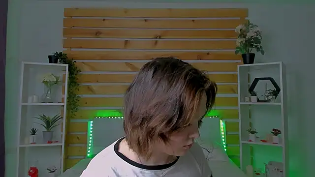 Mary Bryantt online show from 7, 2, 2026