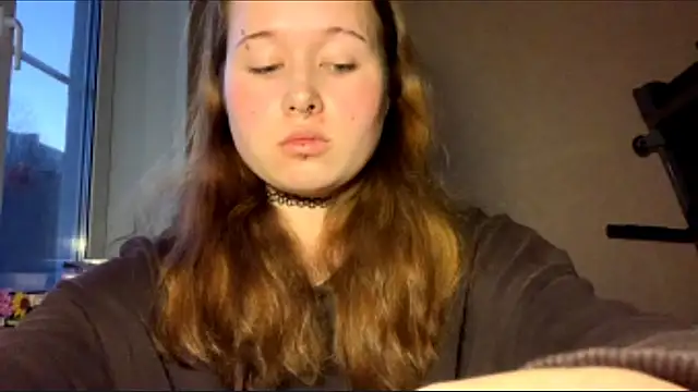 RollDols online show from 16, 12, 2025