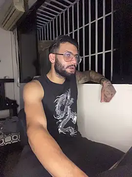 Snapshot of thedragonboyxxx chatting on 29, 6, 2026 thedragonboyxxx online show from 29, 6, 2026