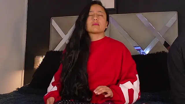 Snapshot of Ithan_Skin chatting on 6, 3, 2026 Ithan Skin online show from 6, 3, 2026