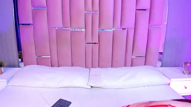 Saory    online show from 8, 1, 2026