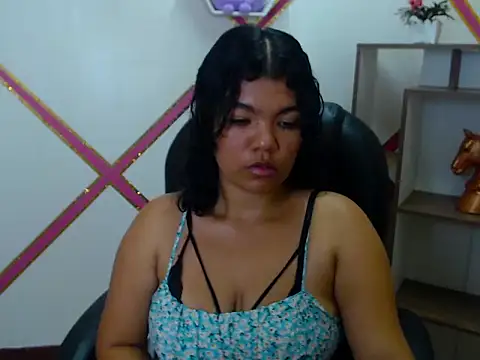 Heidy Colins online show from 3, 2, 2026