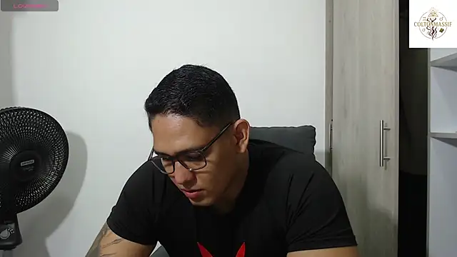 Snapshot of coltonmassiff chatting on 28, 3, 2026 coltonmassiff online show from 28, 3, 2026