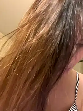 BellaBunny25 online show from 16, 12, 2025