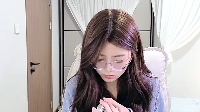 Koikoi    online show from 15, 3, 2026