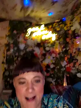 Snapshot of infinirose chatting on 4, 4, 2026 infinirose online show from 4, 4, 2026