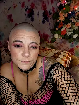 Snapshot of infinirose chatting on 22, 4, 2026 infinirose online show from 22, 4, 2026