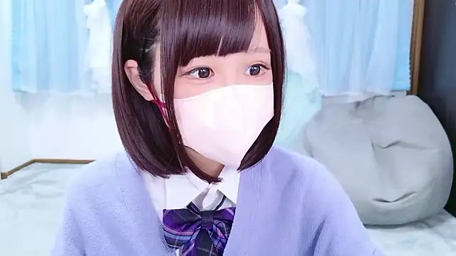 Snapshot of Nazuna_727 chatting on 11, 4, 2026 Nazuna 727 online show from 11, 4, 2026