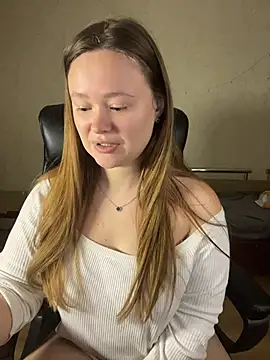 Snapshot of CaramelleSugarr chatting on 14, 4, 2026 CaramelleSugarr online show from 14, 4, 2026