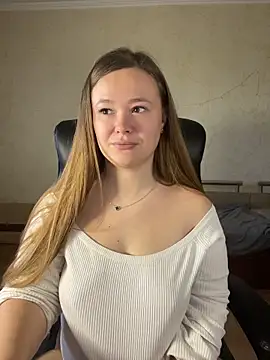 Snapshot of CaramelleSugarr chatting on 19, 4, 2026 CaramelleSugarr online show from 19, 4, 2026