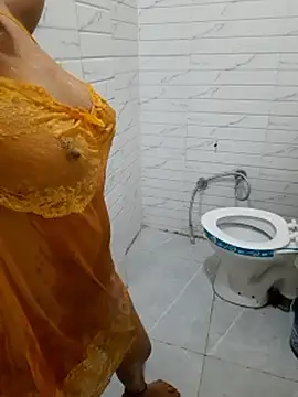 Snapshot of Geeta_rani79 chatting on 15, 4, 2026 Geeta rani79 online show from 15, 4, 2026