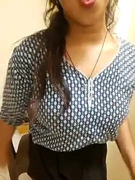 Snapshot of Geeta_rani79 chatting on 21, 4, 2026 Geeta rani79 online show from 21, 4, 2026