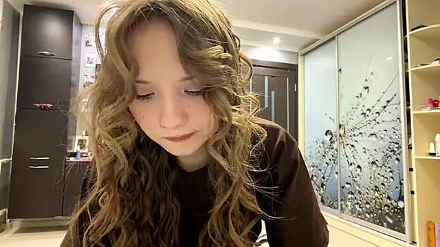 Princessofcashe online show from 25, 2, 2026