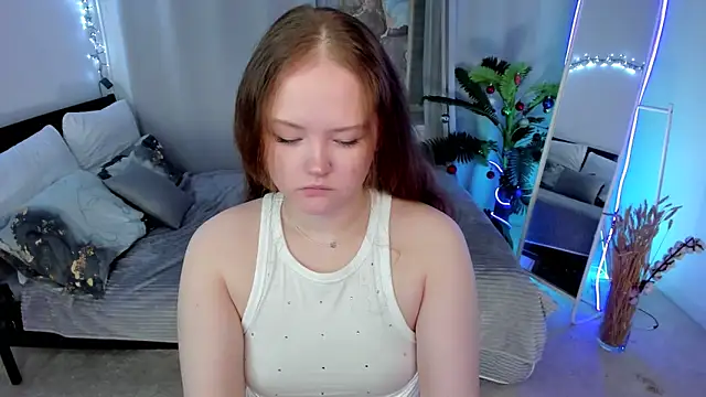 Snapshot of Yennefer__ chatting on 12, 1, 2026 Yennefer online show from 12, 1, 2026