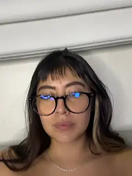 justmariee online show from 4, 4, 2026