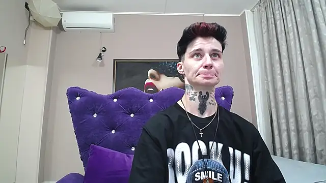 Snapshot of KennyXSX chatting on 3, 7, 2026 KennyXSX online show from 3, 7, 2026