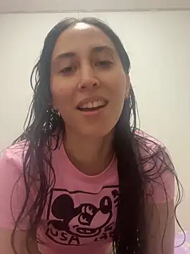 Snapshot of LatinDoll8 chatting on 10, 6, 2026 LatinDoll8 online show from 10, 6, 2026