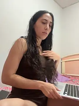 Snapshot of LatinDoll8 chatting on 28, 6, 2026 LatinDoll8 online show from 28, 6, 2026