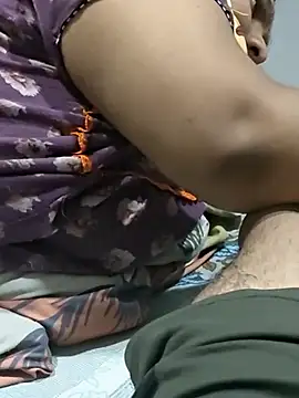 Snapshot of Telugumistress chatting on 18, 4, 2026 Telugumistress online show from 18, 4, 2026