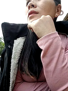 Uzi-na online show from 18, 12, 2025