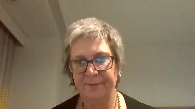 Snapshot of becky1111 chatting on 17, 4, 2026 becky1111 online show from 17, 4, 2026