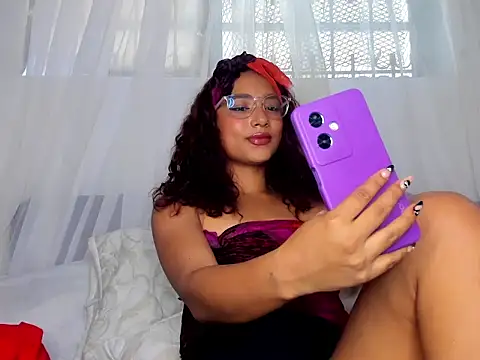 Snapshot of _natzury_ chatting on 2, 3, 2026 natzury online show from 2, 3, 2026