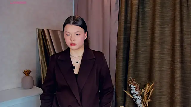 Snapshot of WindyAske chatting on 18, 12, 2025 WindyAske online show from 18, 12, 2025