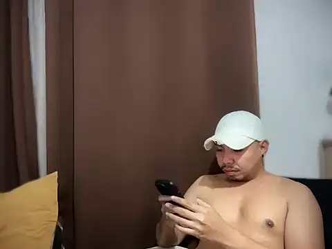 Snapshot of chubbybear_08 chatting on 20, 2, 2026 chubbybear 08 online show from 20, 2, 2026