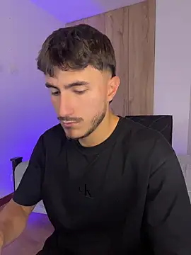 Snapshot of LIAM_COLT chatting on 10, 4, 2026 LIAM COLT online show from 10, 4, 2026