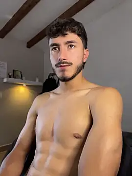 Snapshot of LIAM_COLT chatting on 22, 5, 2026 LIAM COLT online show from 22, 5, 2026