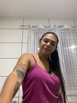 Snapshot of Nini_ chatting on 17, 12, 2025 Nini online show from 17, 12, 2025