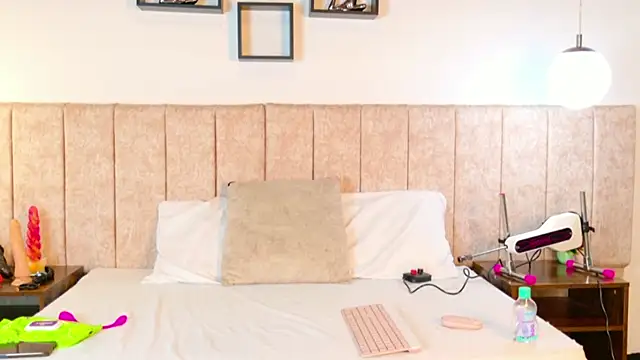 Snapshot of Daikihot chatting on 13, 4, 2026 Daikihot online show from 13, 4, 2026