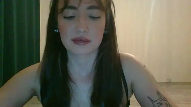 Snapshot of LexiSpicy chatting on 9, 4, 2026 LexiSpicy online show from 9, 4, 2026