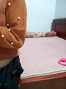 Sweet-Berryy online show from 14, 2, 2026