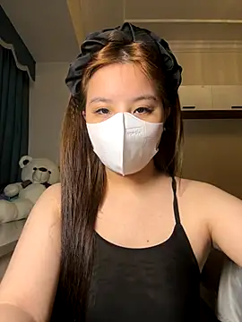 Vanne08  online show from 18, 12, 2025