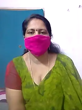 Snapshot of telugutrisha chatting on 4, 2, 2026 telugutrisha online show from 4, 2, 2026