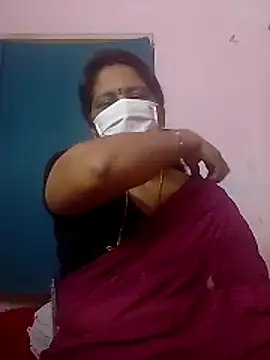 Snapshot of telugutrisha chatting on 13, 2, 2026 telugutrisha online show from 13, 2, 2026