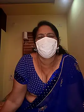 Snapshot of telugutrisha chatting on 4, 4, 2026 telugutrisha online show from 4, 4, 2026