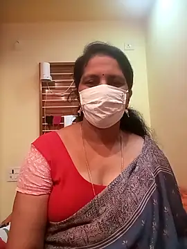 Snapshot of telugutrisha chatting on 7, 4, 2026 telugutrisha online show from 7, 4, 2026