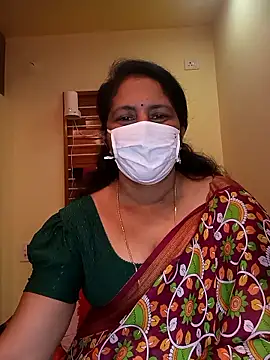 Snapshot of telugutrisha chatting on 8, 4, 2026 telugutrisha online show from 8, 4, 2026