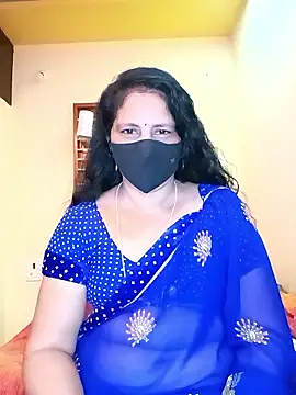 Snapshot of telugutrisha chatting on 19, 4, 2026 telugutrisha online show from 19, 4, 2026