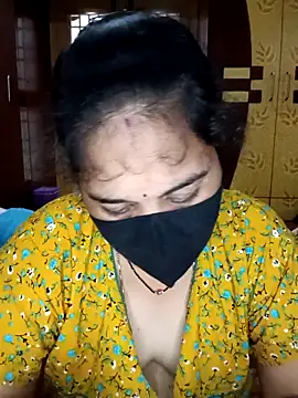 maduri   online show from 5, 3, 2026