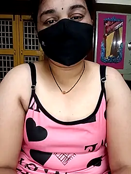 Snapshot of maduri__ chatting on 4, 4, 2026 maduri online show from 4, 4, 2026