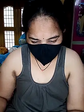 Snapshot of maduri__ chatting on 21, 4, 2026 maduri online show from 21, 4, 2026