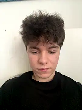 Snapshot of jaaydenx17 chatting on 18, 12, 2025 jaaydenx17 online show from 18, 12, 2025