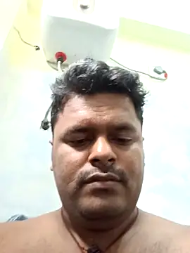 Snapshot of yourwellman chatting on 4, 4, 2026 yourwellman online show from 4, 4, 2026