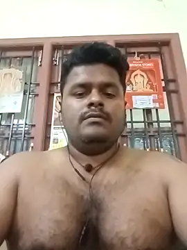 Snapshot of yourwellman chatting on 8, 4, 2026 yourwellman online show from 8, 4, 2026